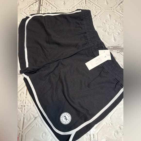 PSK Black Sweatshorts XXL NWT - Picture 6 of 6